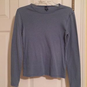 Blue long sleeve Gap shirt
